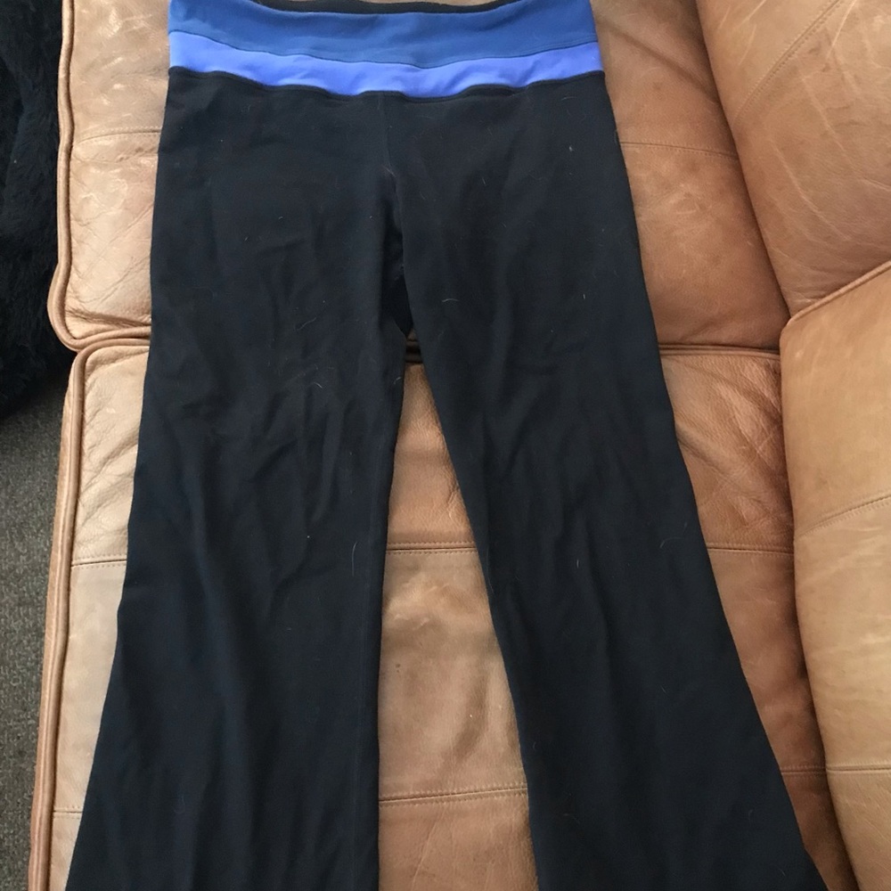 Lululemon size 8 flare/ bootcut yoga pants